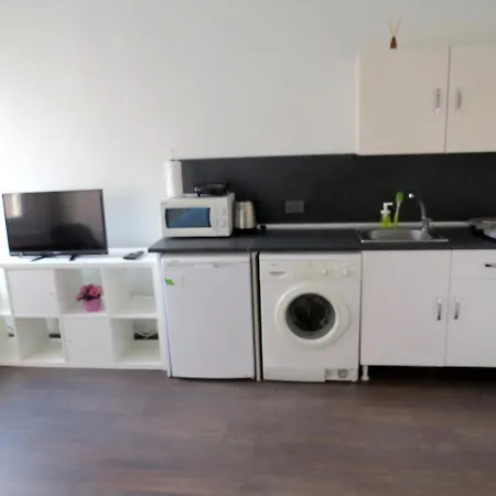 Istanberry - Happy Economy Apartamento *